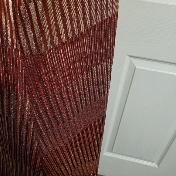 Espresso red and Metallic gold shimmer striped dress - Picture 4 of 6